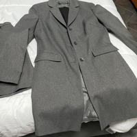 Tailleur grigio brillantinato