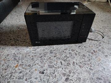 microonde LG MS2042D