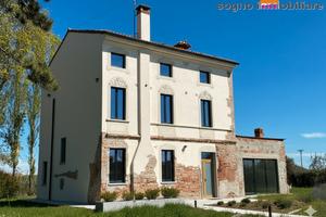 Villa di campagna da ristrutturare