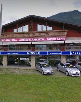 300mq - 12 VETRINE - AMPIO PARCHEGGIO FRONTE