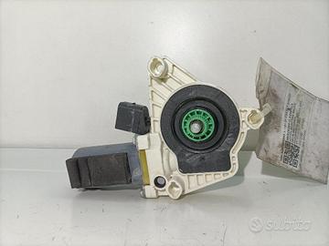 MOTORINO ALZAVETRO ANTERIORE SINISTRO MERCEDES CLA