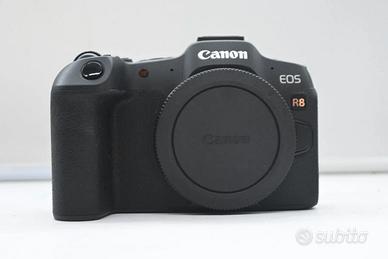 Canon EOS R8 