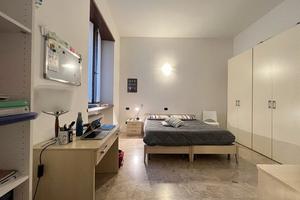 Ampia doppia uso singola con bagno privato da ago