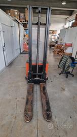 Carrello elevatore BT modello PPS 1200MX