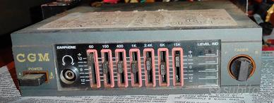 Equalizzatore amplificatore e navigatore vintage 