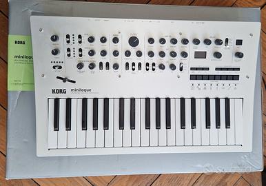 Korg Minilogue Silver