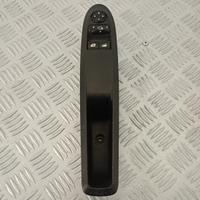 Pulsantiera Alzacristalli Specchietti Anteriore Si