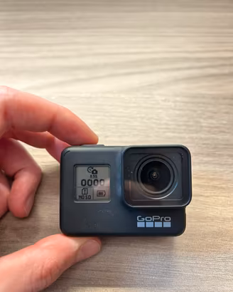 GoPro HERO 7 Black + accessori