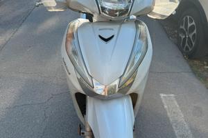 Honda SH300