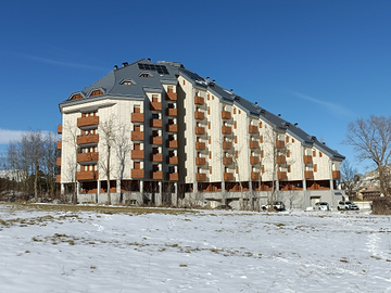 ROCCA di MEZZO / ROVERE 1400 m