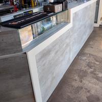 BANCONE BAR/CAFFETTERIA CON POSTAZIONE COCKTAIL 