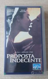 2408172218 VHS proposta indecente