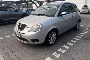 Lancia Ypsilon 1.2 Benzina – 95.000 km