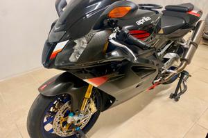 RSV 1000 Factory del 2004