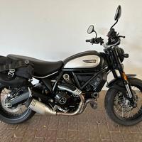 Ducati Scrambler Icon Dark 800