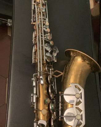 Sax Dolnet Paris France