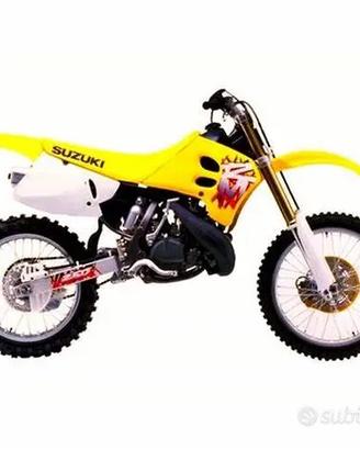 SUZUKI RM 250 RICAMBI