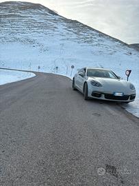 Panamera 4 Hybrid 460cv