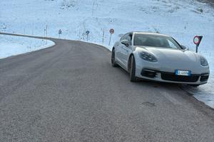 Panamera 4 Hybrid 460cv