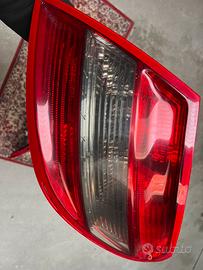 fanali posteriori mercedes w204