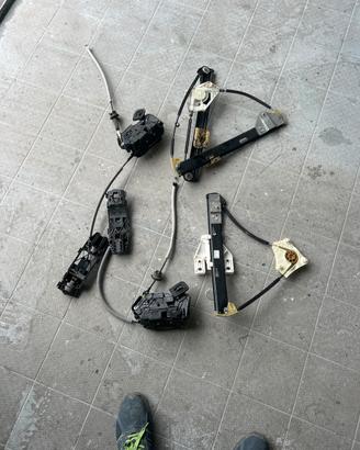 Alzacristalli e serrature ant e post dx audi a1