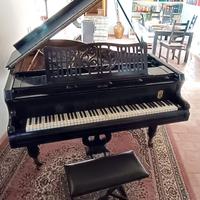 Pianoforte mezzacoda Hoffbauer  del '900