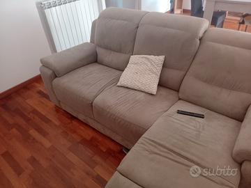 Dondi salotti 3 posti con apertura elettrica 