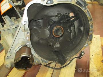 Cambio Nissan Micra 1.2 cc cod CR12
