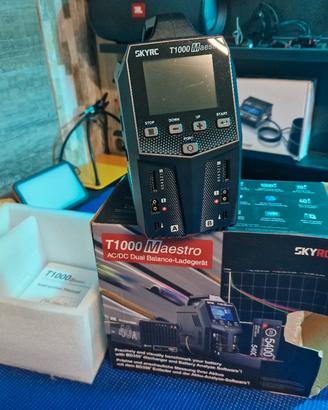 Caricabatterie skyrc t1000 maestro 