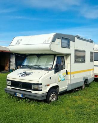 Camper Mansardato