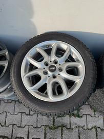 Cerchi Mini 16 Pirelli Snow 195 55 16 91H