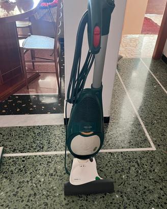 Folletto vk140 completo di accessori