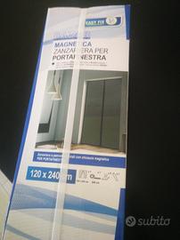 zanzariera a chiusura magnetica