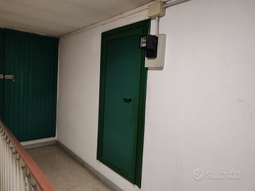 Soffitta locale senza bagno zona garbatella