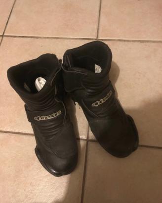 Scarpe moto alpinestar