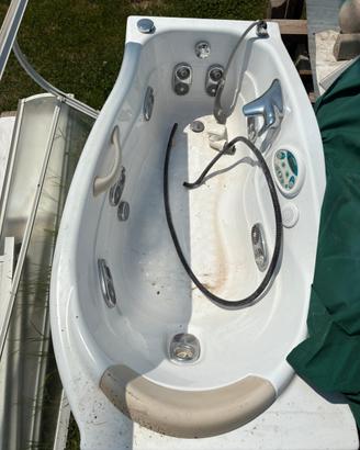 Vasca idromassaggio teuco