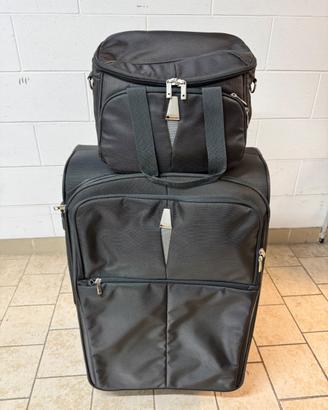 Set valigia + bautycase Delsey