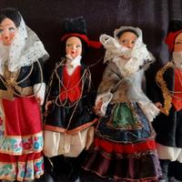 Bambole in costume sardo