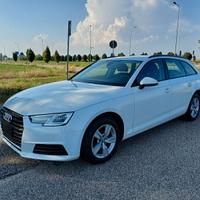 Audi A4 Avant 2.0 TDI 150 CV ultra S tronic Busine