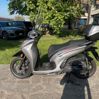 Honda SH 350 SPORT GT