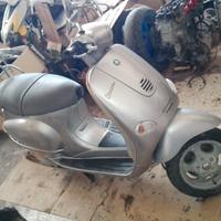 Ricambi piaggio vespa et4 125  98-06 entra