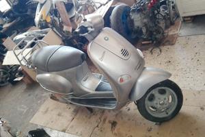 Ricambi piaggio vespa et4 125  98-06 entra