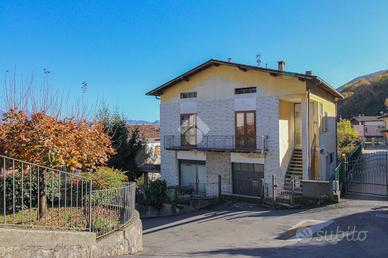 CASA INDIPENDENTE A AGNOSINE