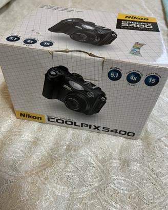 Nikon Coolpix 5400