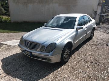 Mercedes E220 CDI