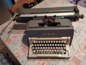macchina da scrivere olivetti modello 98