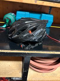 Caschetto ciclismo uvex