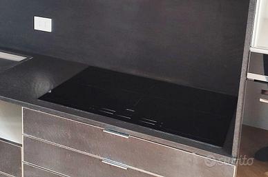 Piano cottura a induzione Smeg vetro ceramico nero