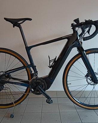 E-Gravel Cannondale Carbon Bosch Line CX