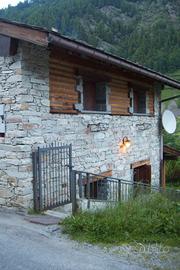 SCHALET  6 POSTI LETTO PER STAGIONE INVERNALE